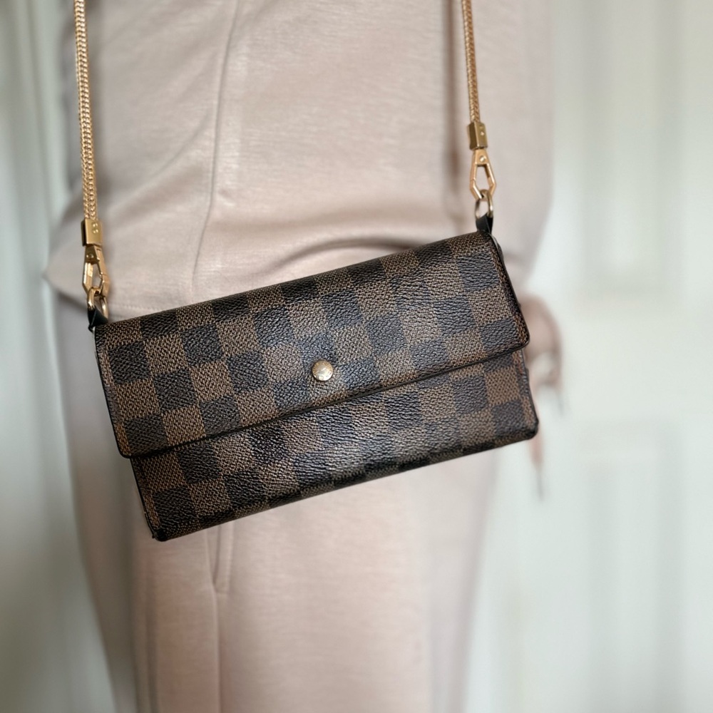 Louis Vuitton Damier International Trifold Long Wallet - Picture 3 of 15